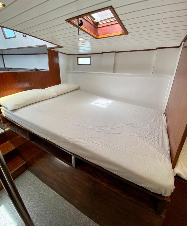 Hotel Fantastico Velero En Barcelona Sant Adrià de Besòs Esterno foto